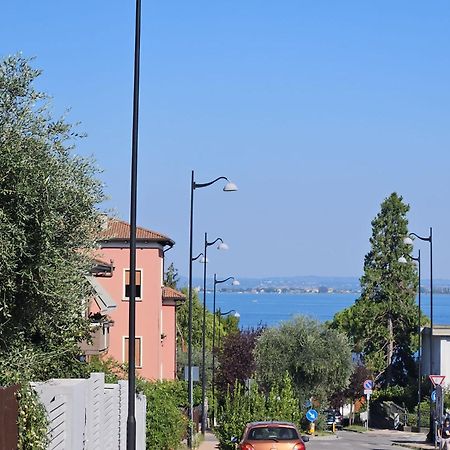 Desenzanino Apartment Twelve 代森扎诺-德尔加达 外观 照片